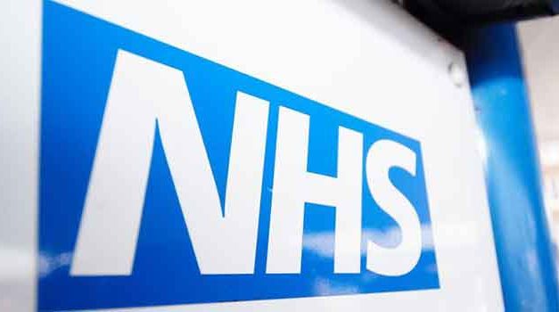 NHS To Open Gambling Clinic for Children and Young People